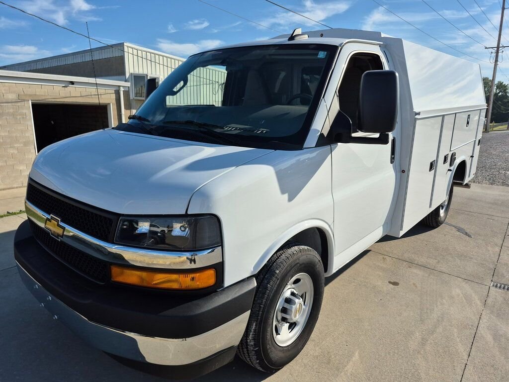 New 2025 Chevrolet Express Cutaway 3500 1WT Cutaway Van