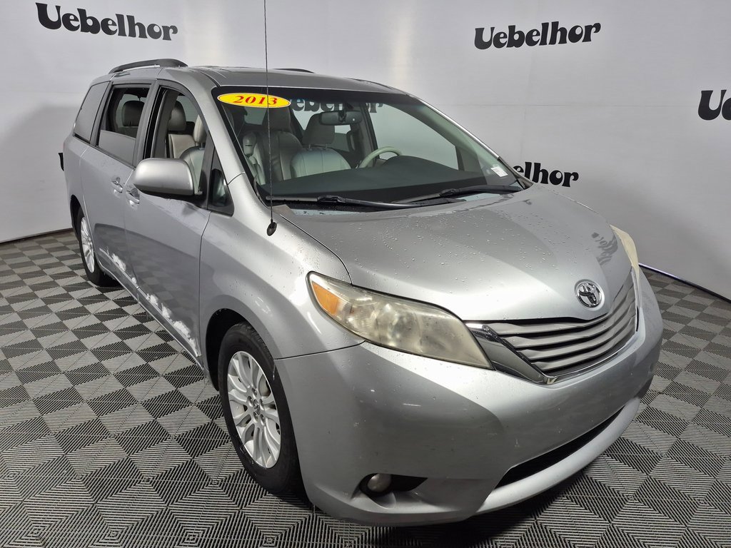 2013 Toyota Sienna XLE