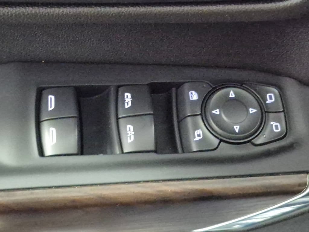 2022 GMC Sierra 1500 Limited SLT - Photo 17