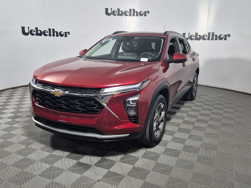 Used 2024 Chevrolet Trax LT SUV