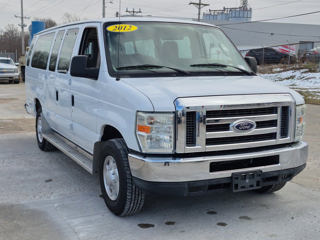 2012 Ford E-Series Econoline Wagon XL's photo