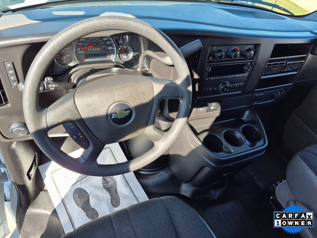 2023 Chevrolet Express Cargo 2500 Van photo 2