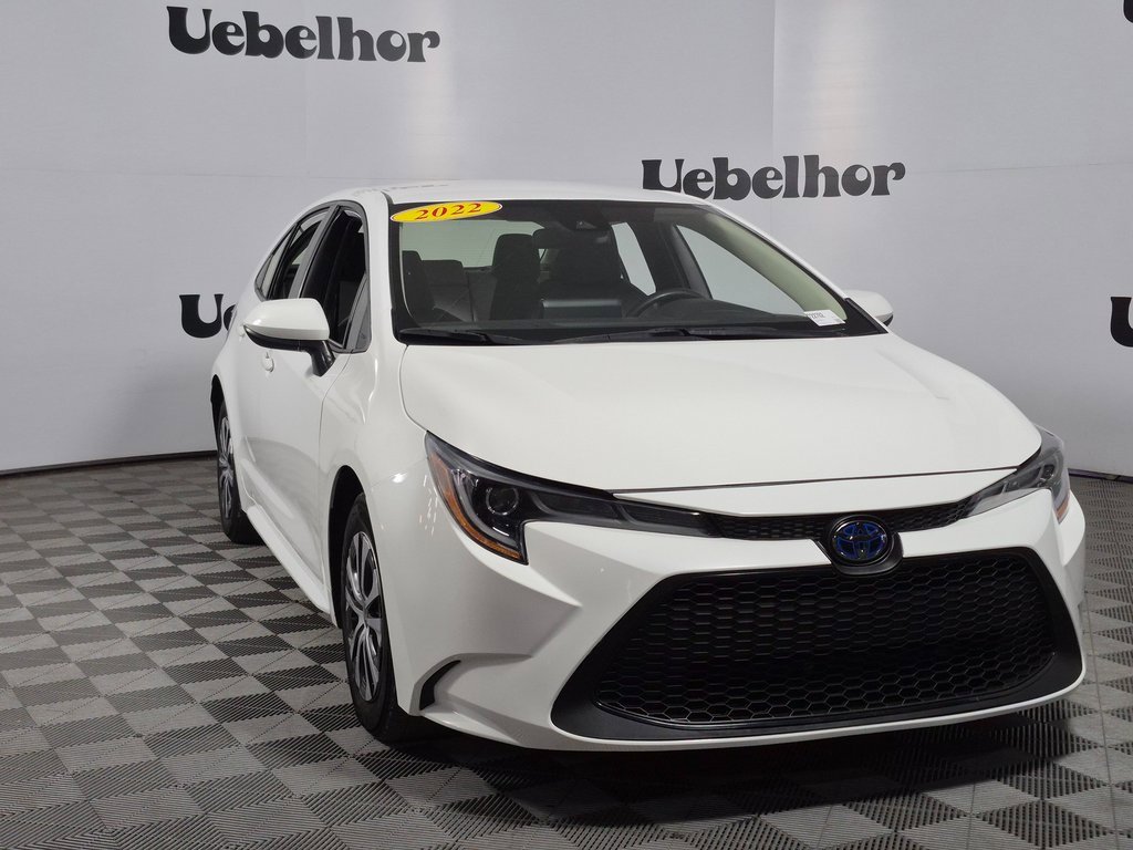 2022 Toyota Corolla LE's photo