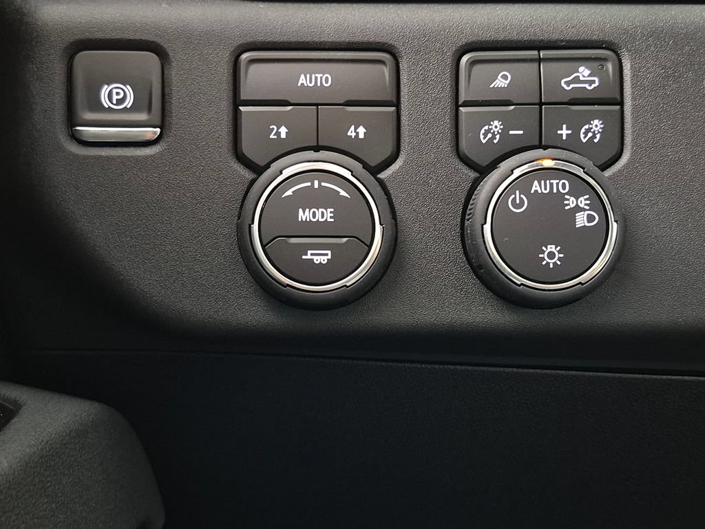 2026 Chevrolet Silverado 1500 LT - Photo 18
