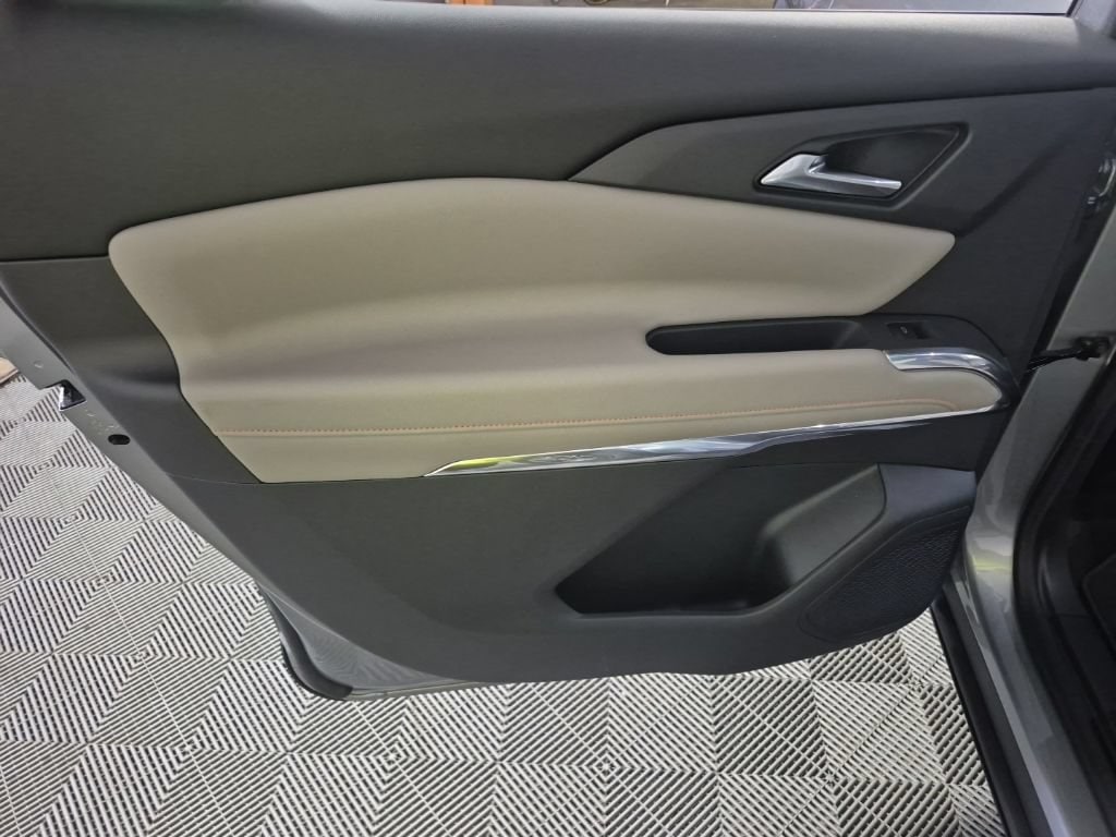 2026 Chevrolet Traverse LT - Photo 19