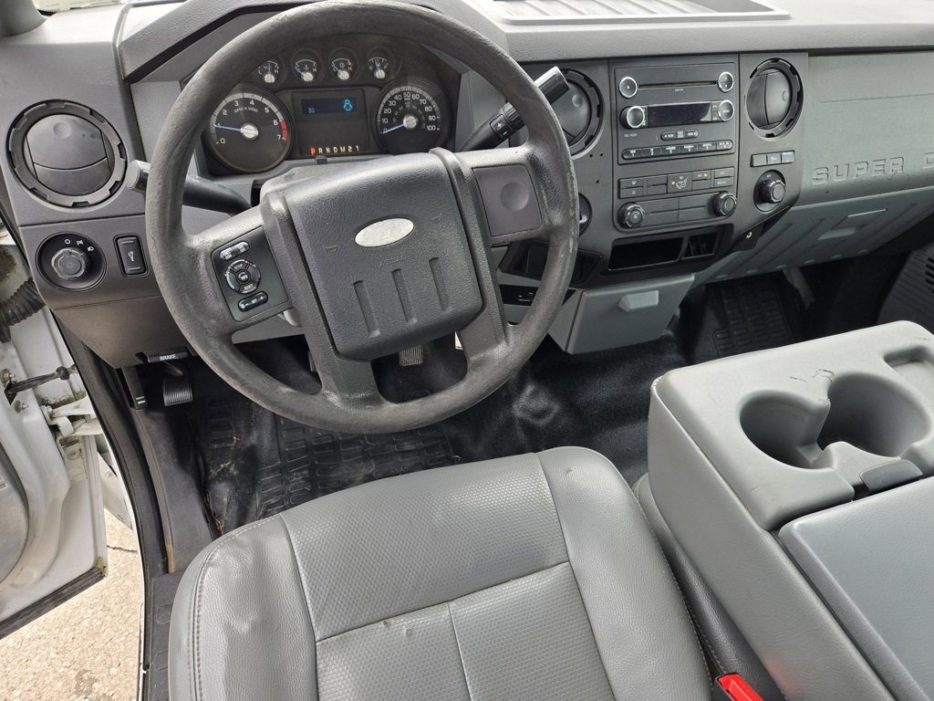 2012 Ford F-250 XL photo 2