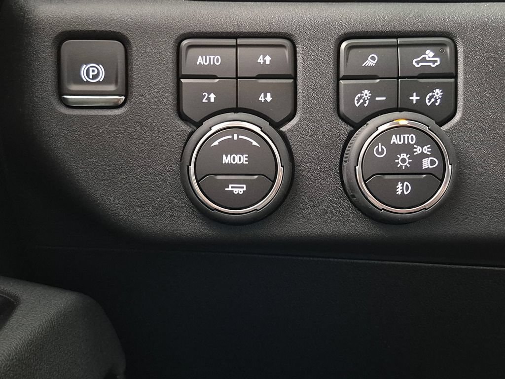 2026 Chevrolet Silverado 2500 HD LTZ - Photo 18