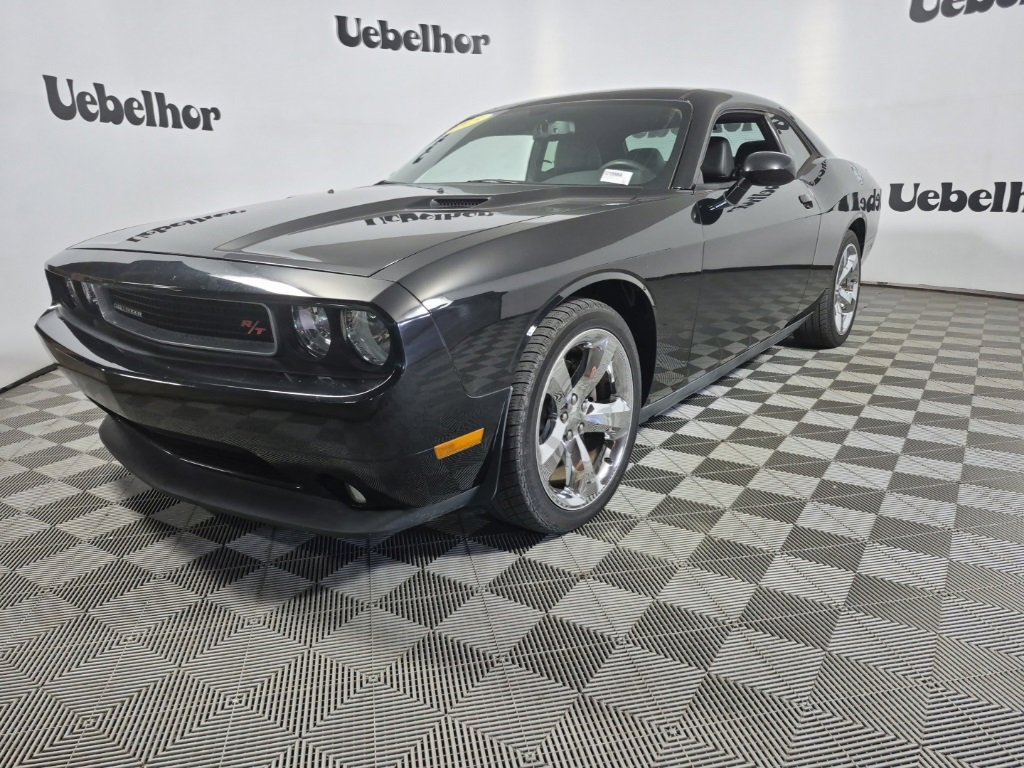 2013 Dodge Challenger R/T photo 3