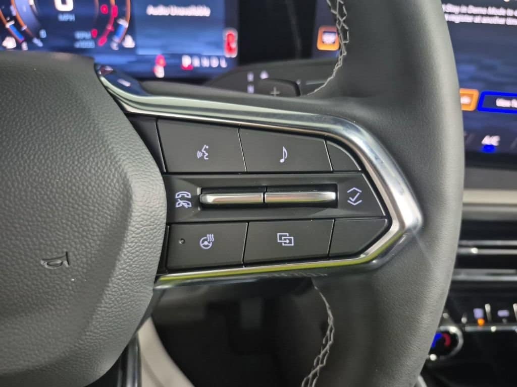 2026 Chevrolet Traverse LT - Photo 11