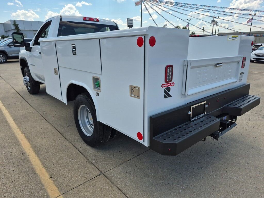 New 2025 Chevrolet Silverado 3500 HD Chassis Cab Work Truck Truck