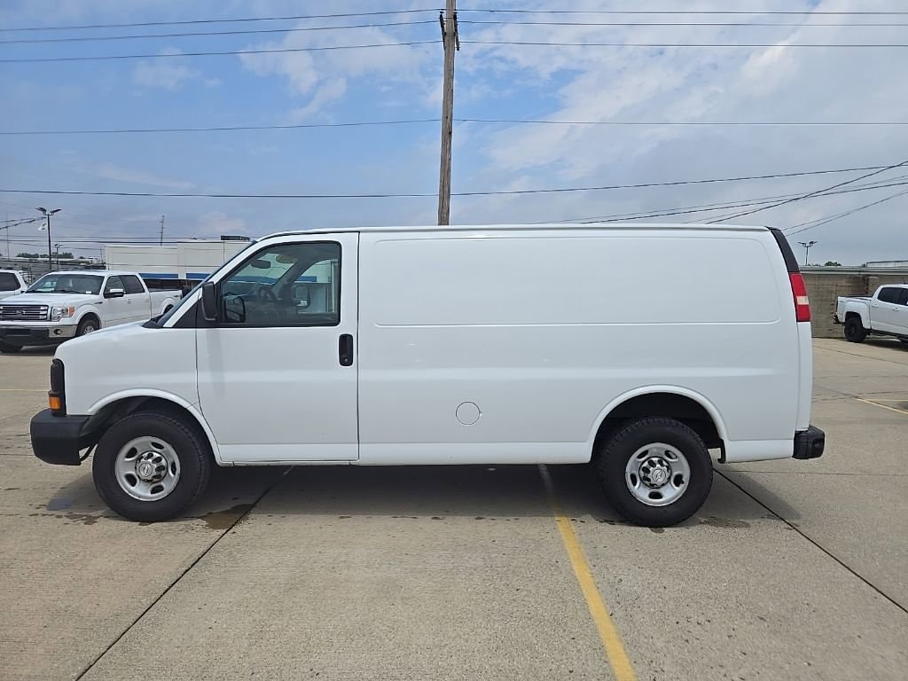2015 Chevrolet Express Cargo Work Van - Photo 6
