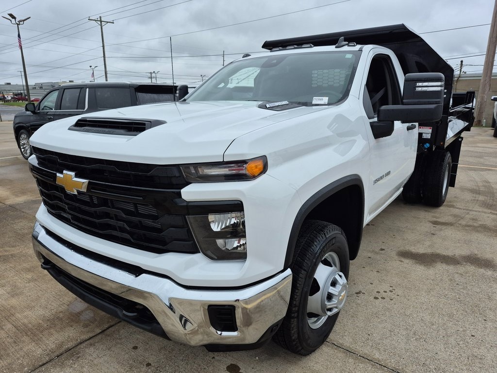 New 2025 Chevrolet Silverado 3500 HD Chassis Cab Work Truck Truck