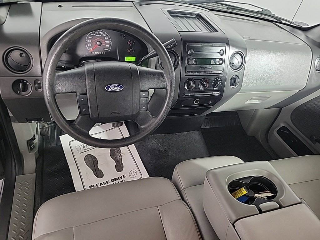 Used 2006 Ford F-150 STX with VIN 1FTRF02266KD29917 for sale in Jasper, IN