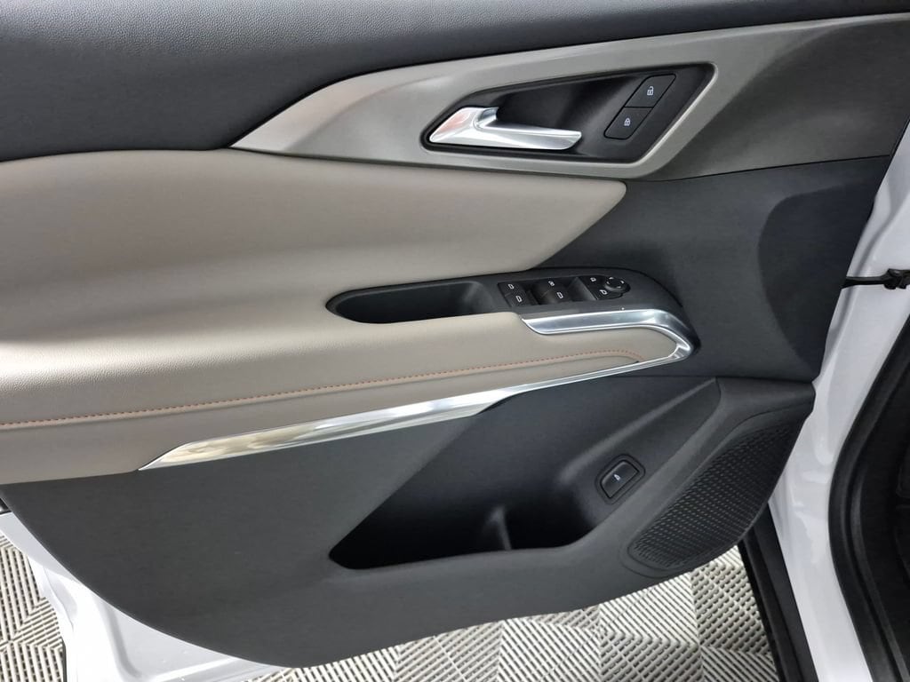 2026 Chevrolet Traverse LT - Photo 15
