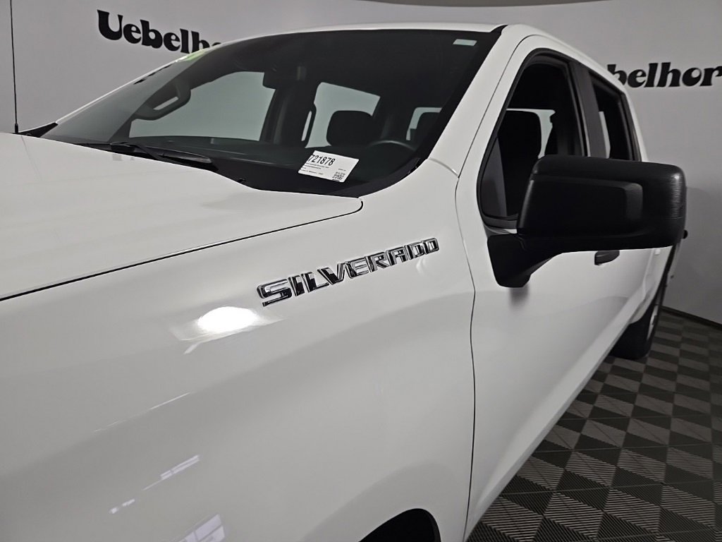 2022 Chevrolet Silverado 1500 Work Truck photo 2