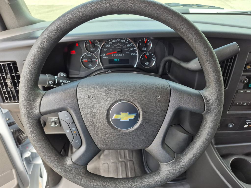2026 Chevrolet Express Cargo Work Van - Photo 11