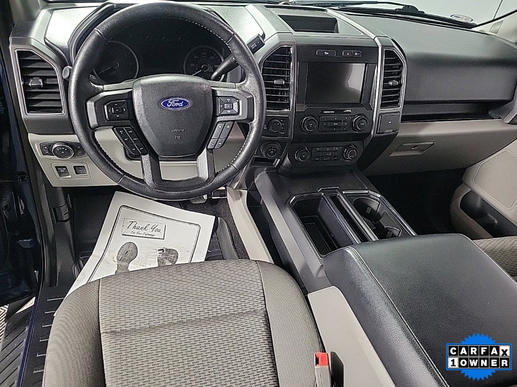 2019 Ford F-150 XLT photo 2