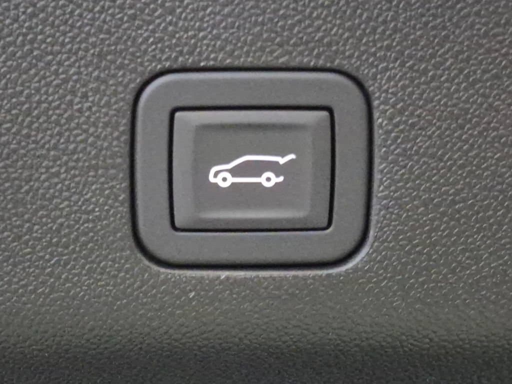 2026 Chevrolet Tahoe Premier - Photo 27