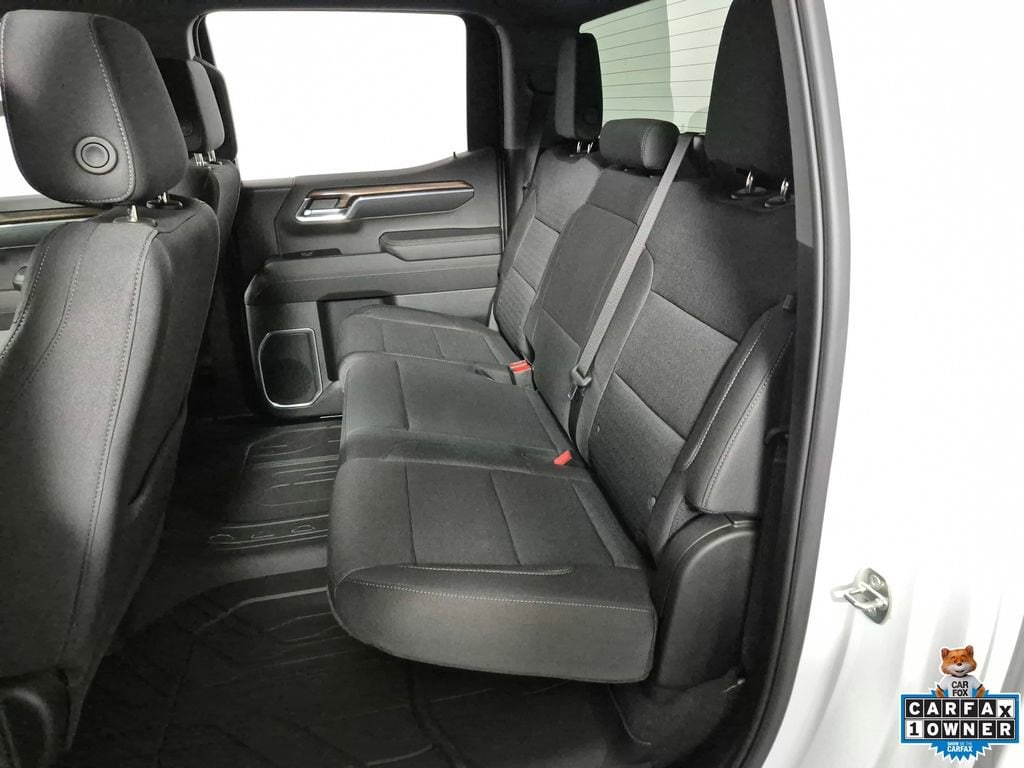 2023 Chevrolet Silverado 1500 LT - Photo 23