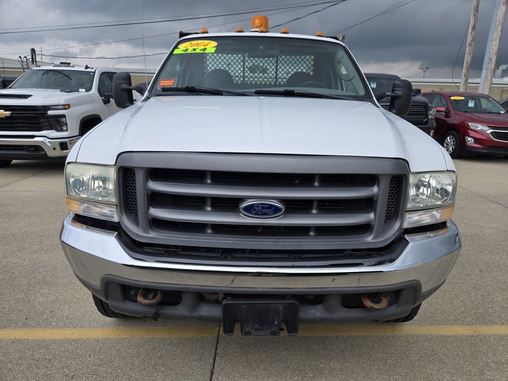 2004 Ford F-350 XL photo 3