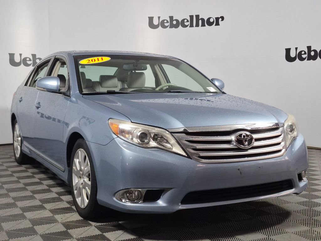 2011 Toyota Avalon Avalon's photo