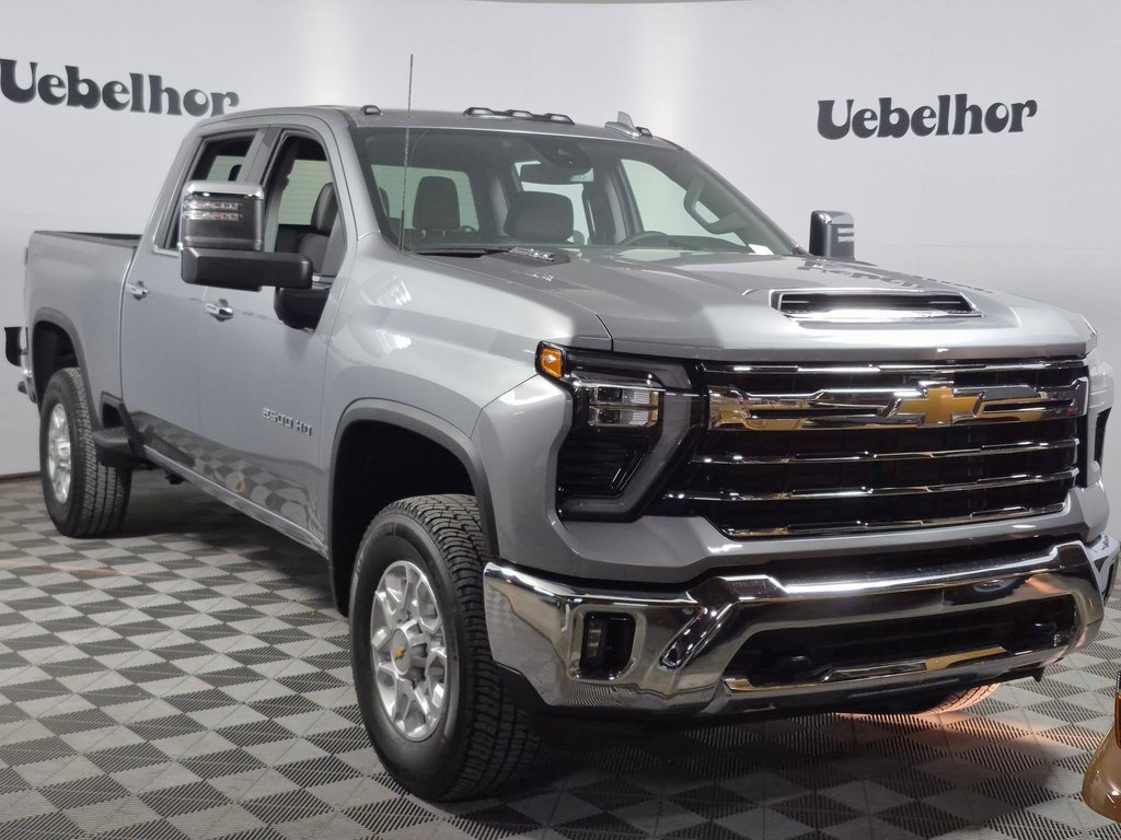 2026 Chevrolet Silverado 2500HD LTZ's photo