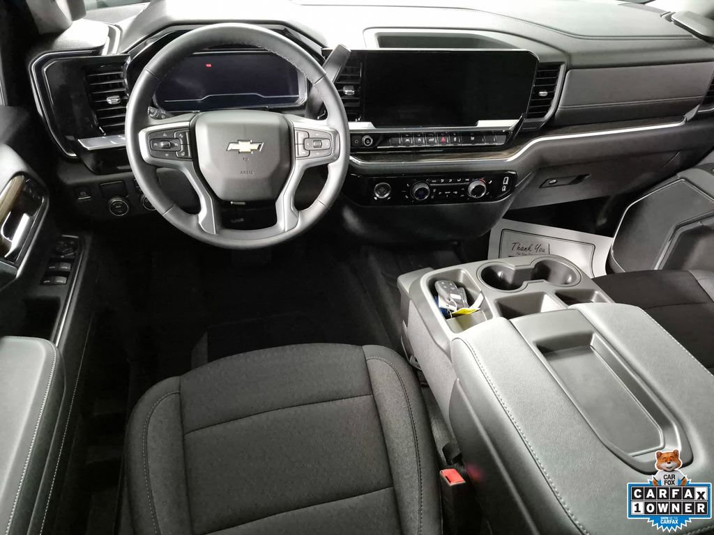 2023 Chevrolet Silverado 1500 LT - Photo 10