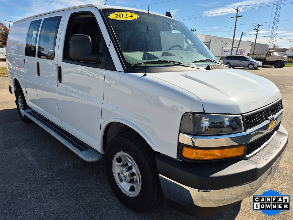 2024 Chevrolet Express Cargo Work Van's photo