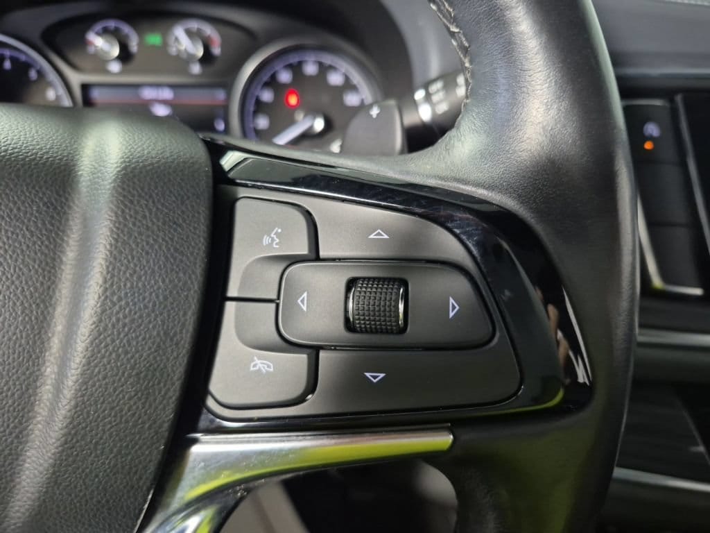 2023 Buick Enclave Essence - Photo 12