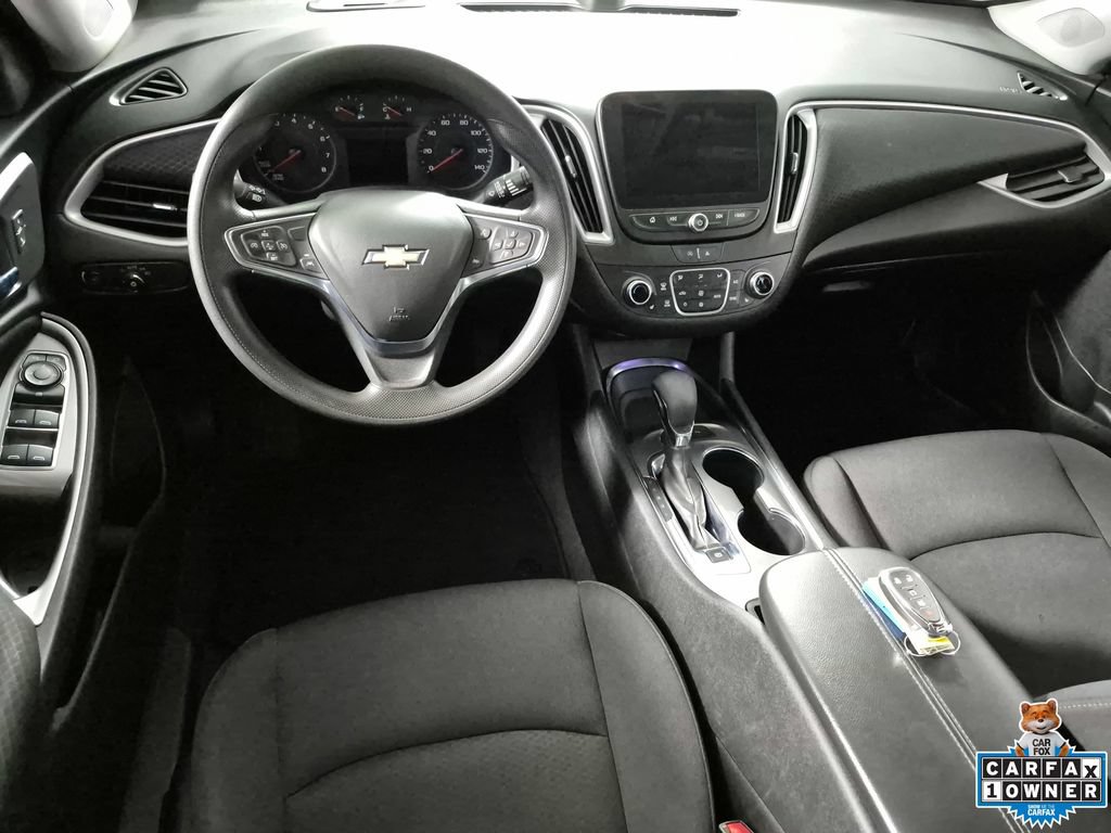 2024 Chevrolet Malibu 1LT - Photo 11