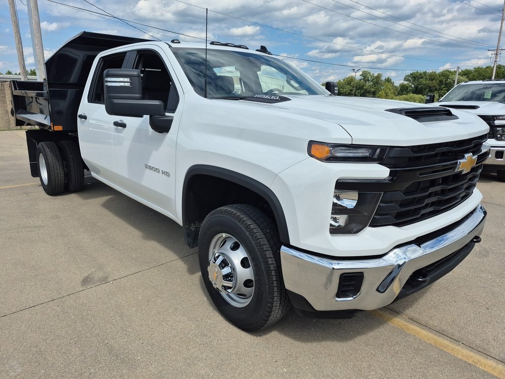 New 2025 Chevrolet Silverado 3500 HD Chassis Cab Work Truck Truck