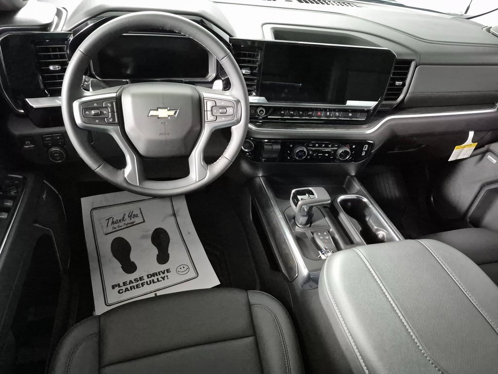 2026 Chevrolet Silverado 1500 LTZ photo 2