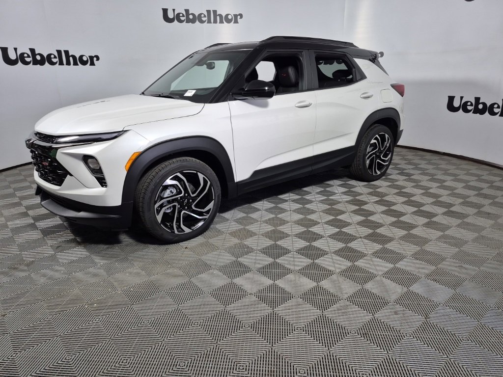 2026 Chevrolet Trailblazer RS photo 3
