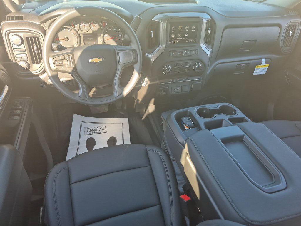 2026 Chevrolet Silverado 2500HD photo 2