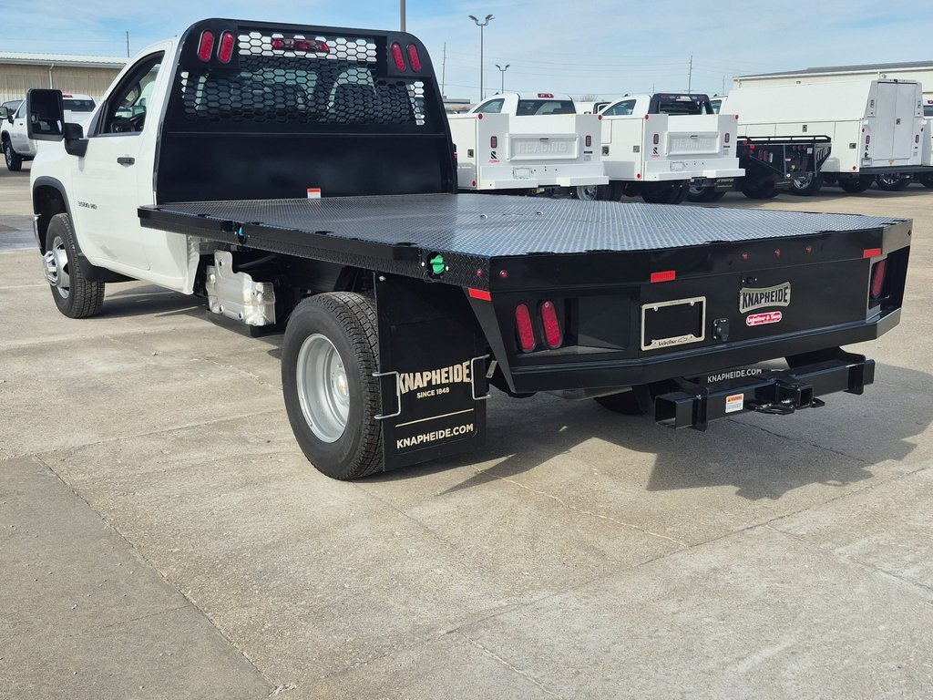 2025 Chevrolet Silverado 3500HD Work Truck photo 3