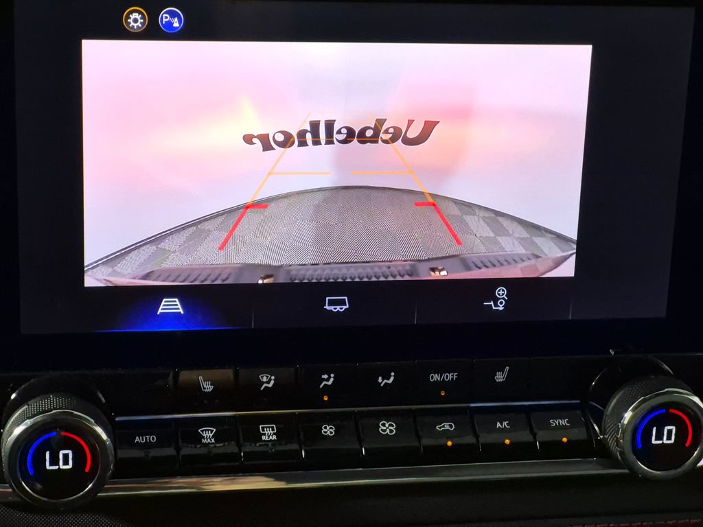 2026 Chevrolet Colorado Z71 - Photo 22