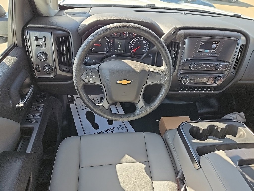 2024 Chevrolet Silverado 5500HD Work Truck photo 2