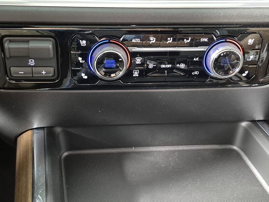 2026 Chevrolet Silverado 2500 HD High Country - Photo 19