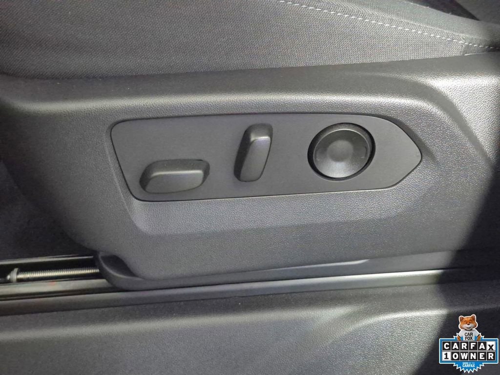 2023 Chevrolet Silverado 1500 LT - Photo 17