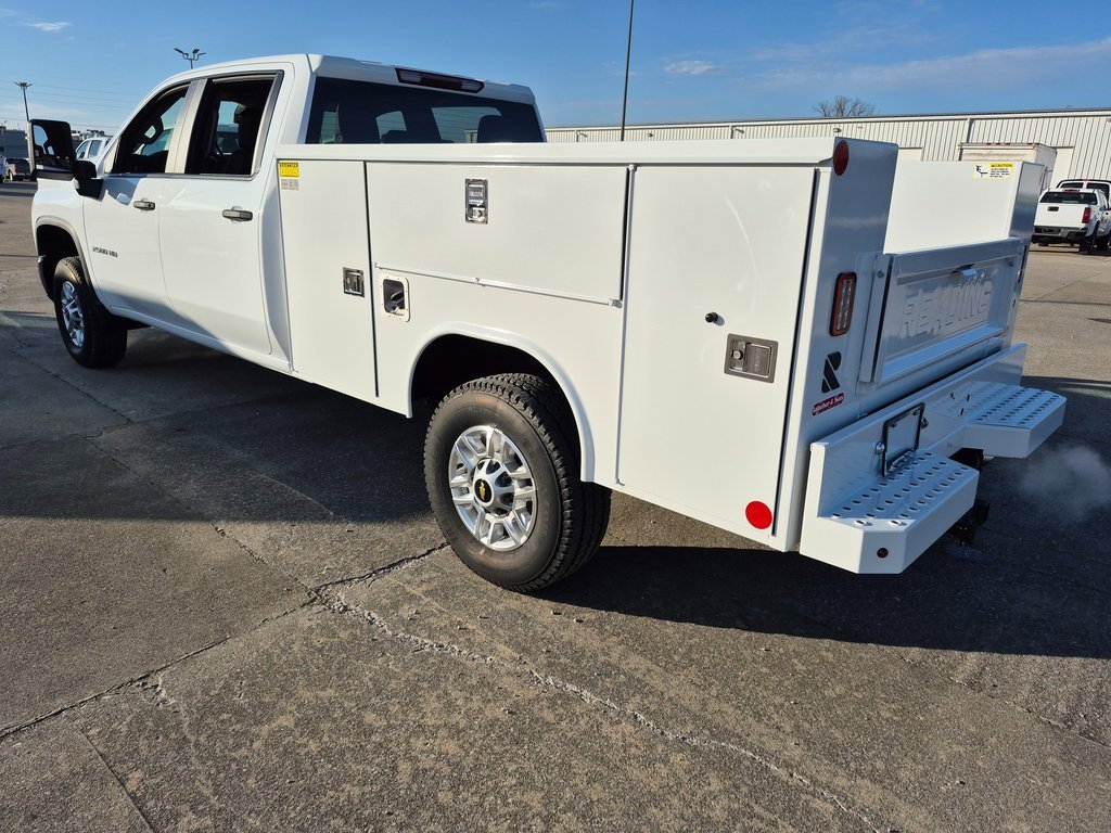 2026 Chevrolet Silverado 2500HD photo 4