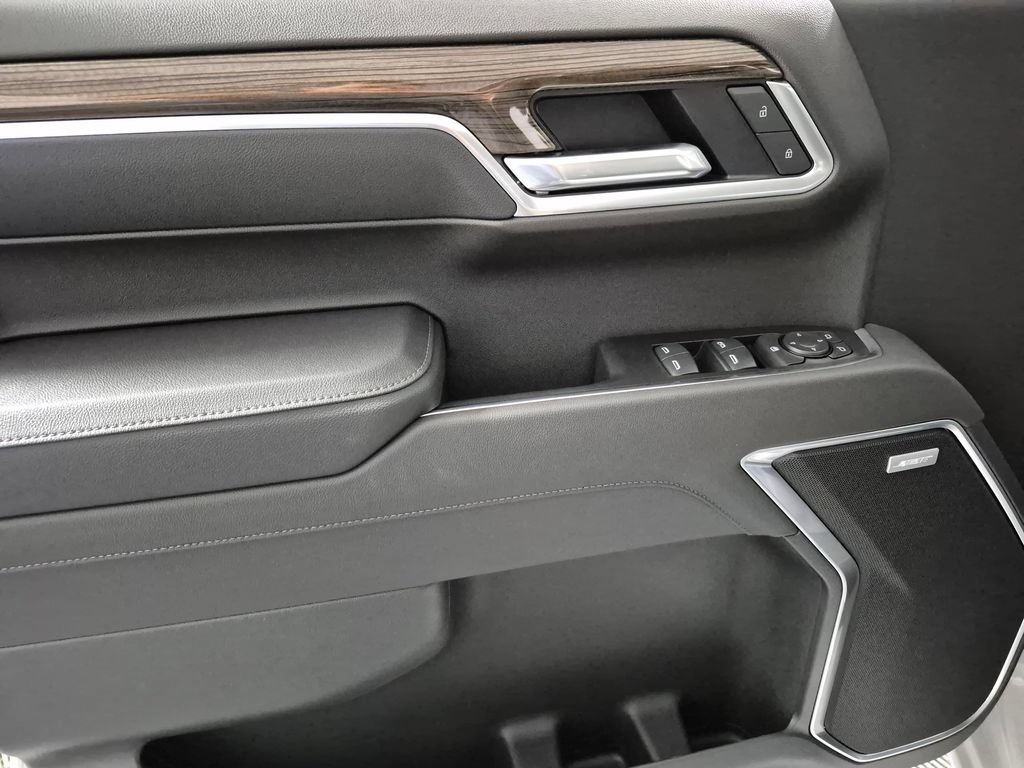 2026 Chevrolet Silverado 1500 RST - Photo 15