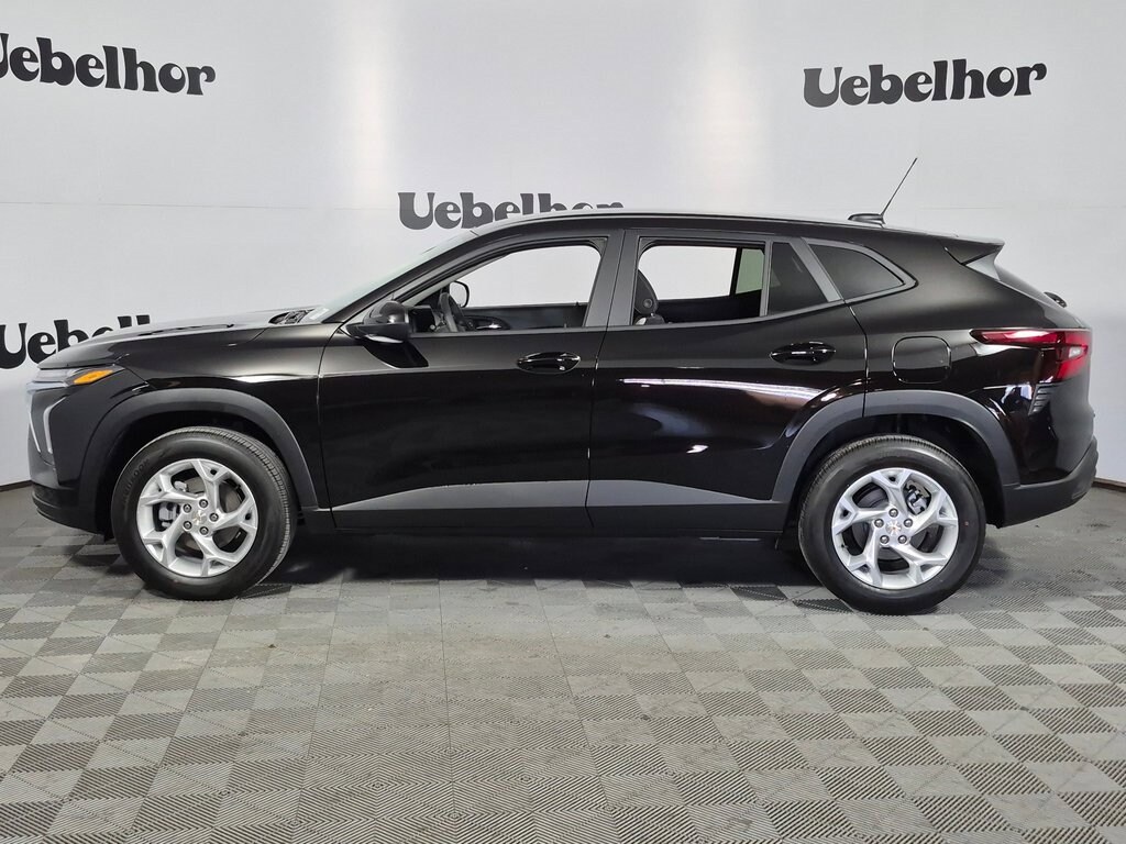 New 2026 Chevrolet Trax LS SUV