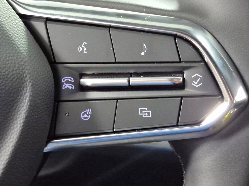 2026 Chevrolet Equinox LT - Photo 13