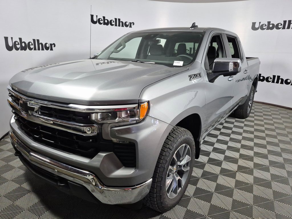 2026 Chevrolet Silverado 1500 LT photo 3