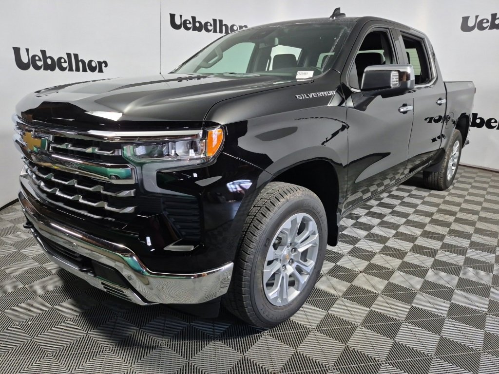 2026 Chevrolet Silverado 1500 LTZ photo 3