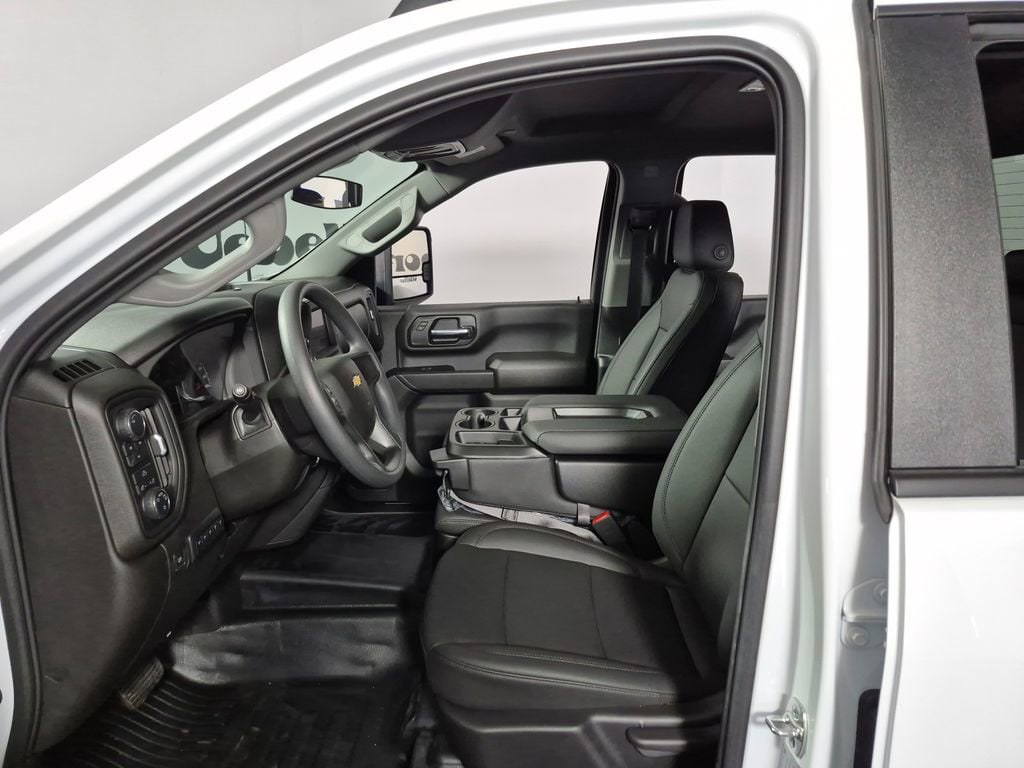 2025 Chevrolet Silverado 2500 HD Work Truck - Photo 9
