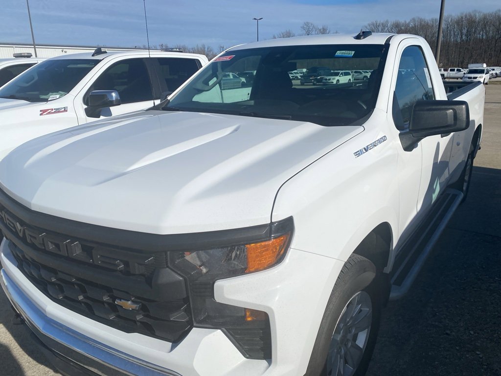 2024 Chevrolet Silverado 1500 Work Truck's photo