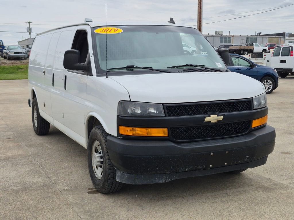 2019 Chevrolet Express 2500 Extended Work Van HD's photo