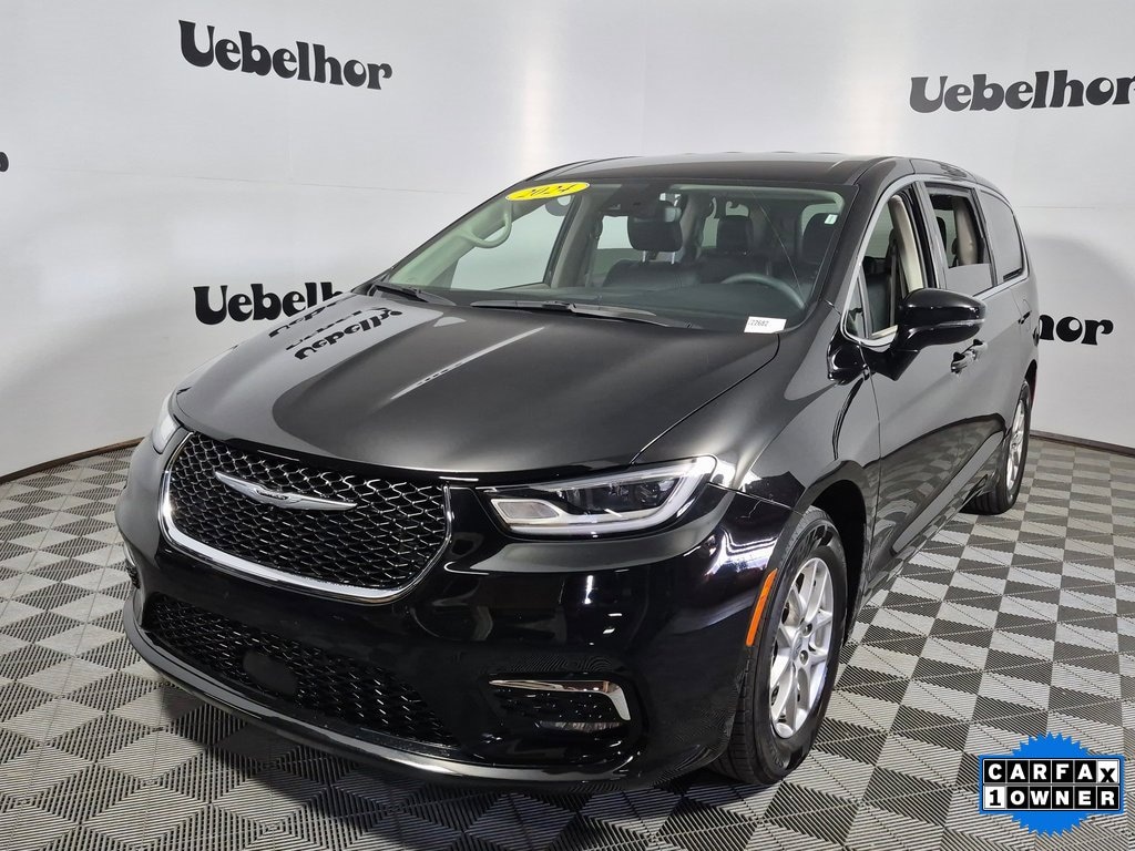 Used 2024 Chrysler Pacifica Touring L Van Passenger Van
