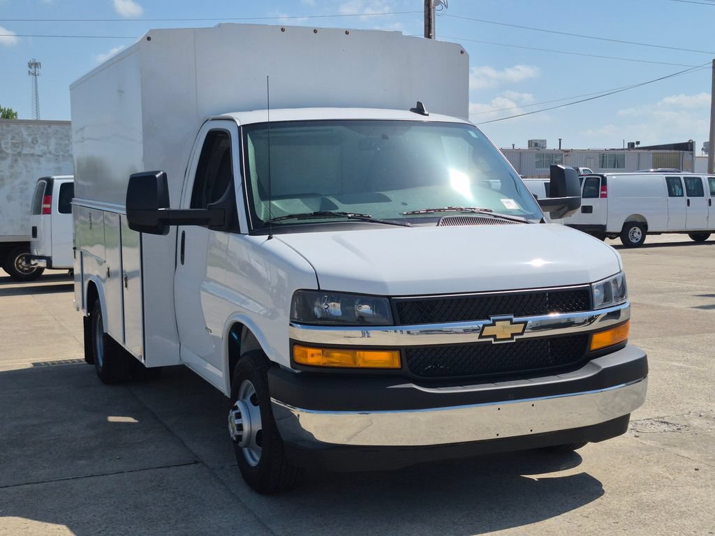 2026 Chevrolet Express 3500 139" WB's photo